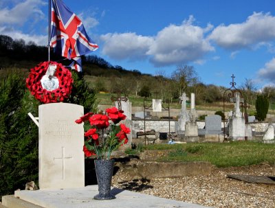 RAF Airmen Grave - Tombe des aviateurs Britanniques