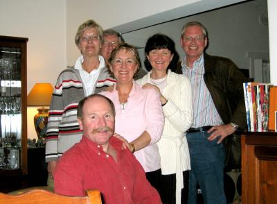 Maria, Bruce, Graeme D., Margaret, Maggie, me (in AUS) 2004