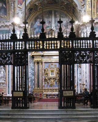 Inside Santa Maria Maggiore 2