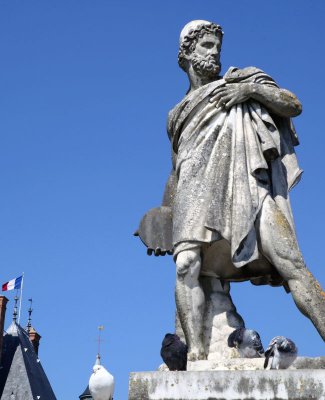 Statuary, Chateau de Fontainebleau