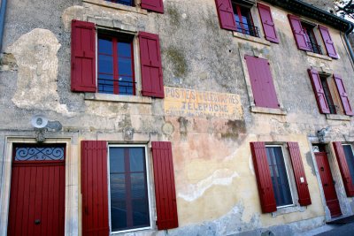 Old Post Office, Menerbes