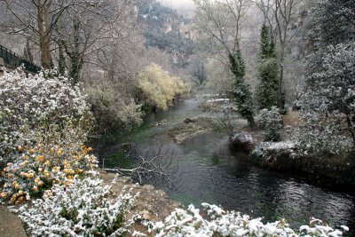 Fontaine de la Vaucluse..in Spring snow!