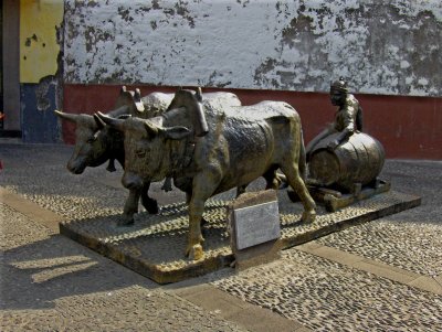 BRONZE STATUE BY THE MARKET