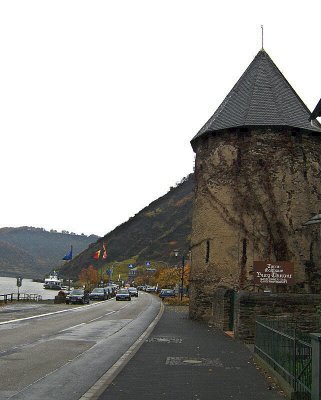 THE OLD CUSTOM & SIGNAL TOWER