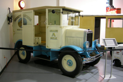 1929 Divco G milk truck (P5000)