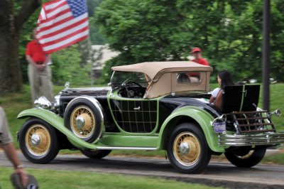 1930 Willys-Knight Great Six 66-B Plaidside