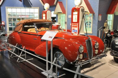 1948 Delahaye 135M Drophead Coupe by Figoni et Falaschi, Best of Show at 2008 Radnor Hunt Concours d'Elegance