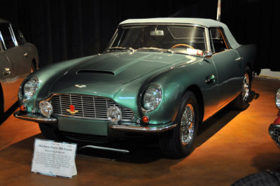 1965 Aston Martin DB6 Volante, owned by Vincent Young (ST)