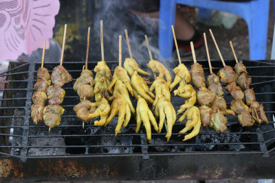 BBQ chicken feet & ....jpg