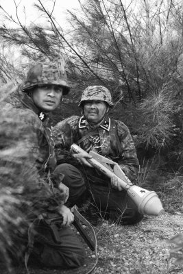 Waffen SS with Panzerfaust