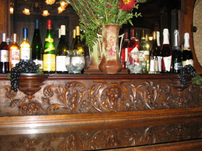 Serving bar top in dining room