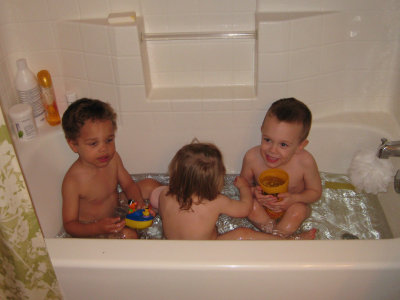 Rub a Dub Dub, Three Cousins in a Tub