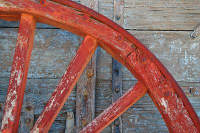 g3/22/484422/3/56025761.RedWheel4.jpg