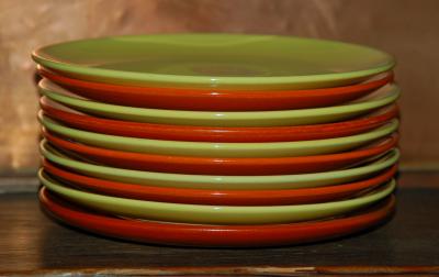 g3/22/484422/3/56172518.StackedPlates.jpg