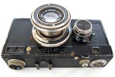 contax1.jpg
