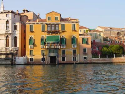 Venetian House.JPG