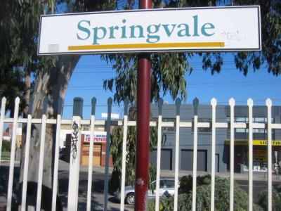 Springvale railway station