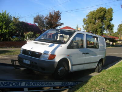 10 march 2006, Fay's Van about to be towed away