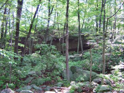 g3/22/615722/3/52853089.15SLABROCKWITHCAVESUNDERNEATH.jpg