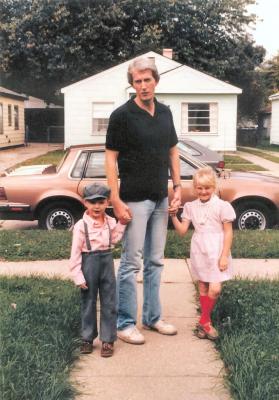 Larry & kids Oct1985