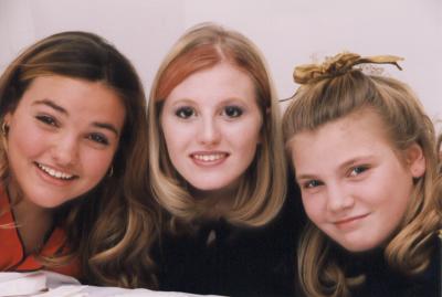 GIRL COUSINS