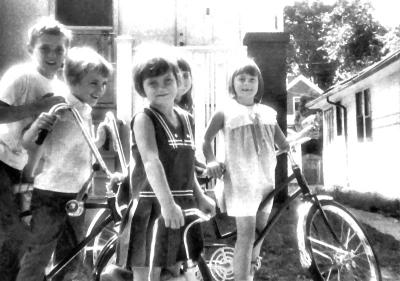 JOEL, PATTY AND PENNY----EARLY 60'S?