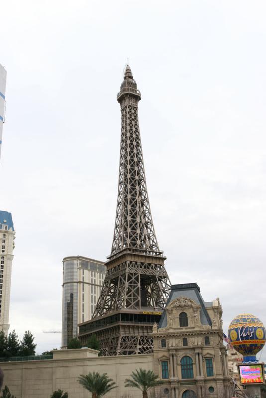 LV2004_040.jpg