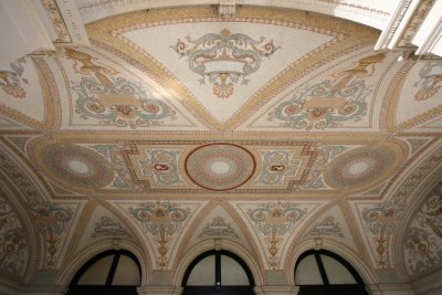 Newport The Breakers Mansion - vaulted tile ceiling