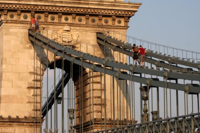 Chain Bridge - I don't think they're supposed to do that