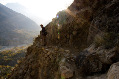 Karimabad - Cliff Hiking