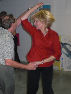Burt  Carol Dancing.jpg