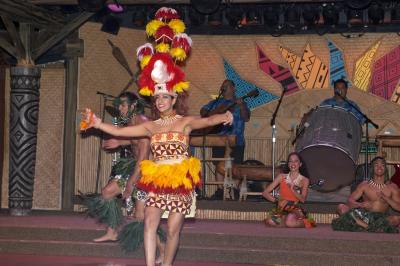 Luau Show3.jpg