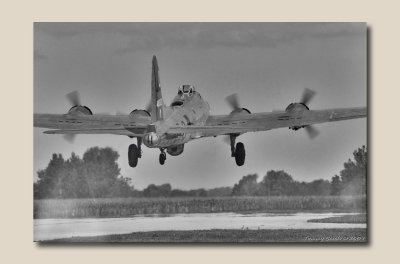 B-17  Flying Fortress ~ 1944 version  2 of 2