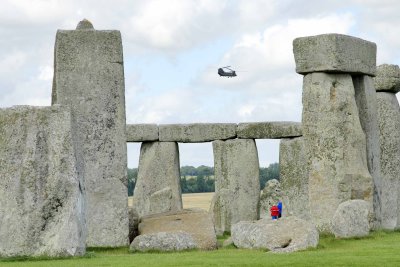 Stonehenge_28-105_78 copy.jpg