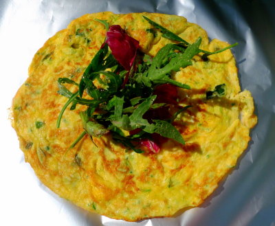 Omelette with rocket