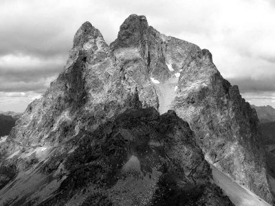 Les Quatre Pointes de l'Ossau