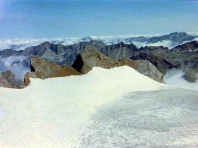 1995 : Glacier d'Ossoue, Piton Carré, Chausenque vus du Cerbillona