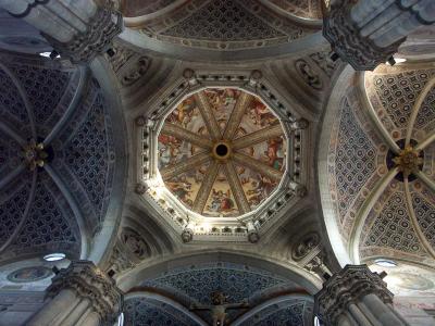 Certosa di Pavia - detail of the dome