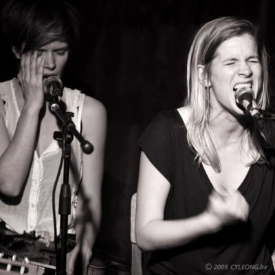 Ellen Schoenaerts & Liesa Van Der Aa