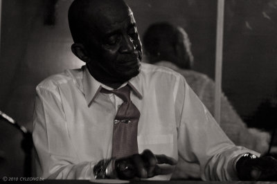 Leon Boogie Woogie Blue