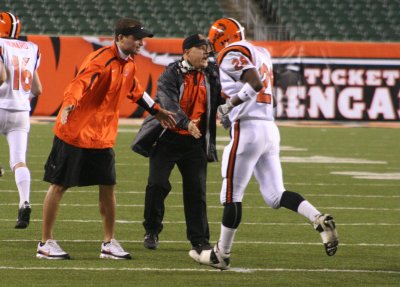 coaches congratulate offense