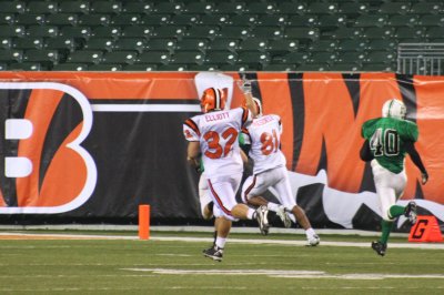nick heads for the end zone