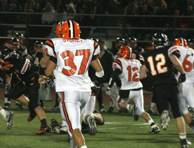  bruner carries the ball