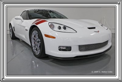 Corvette 2000s White F.jpg