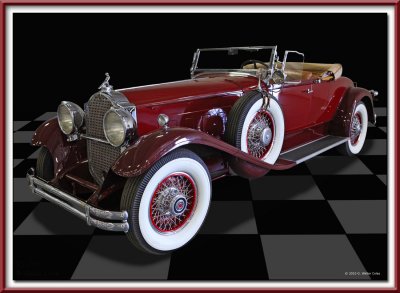 Packard 1930s Red Convertible.jpg