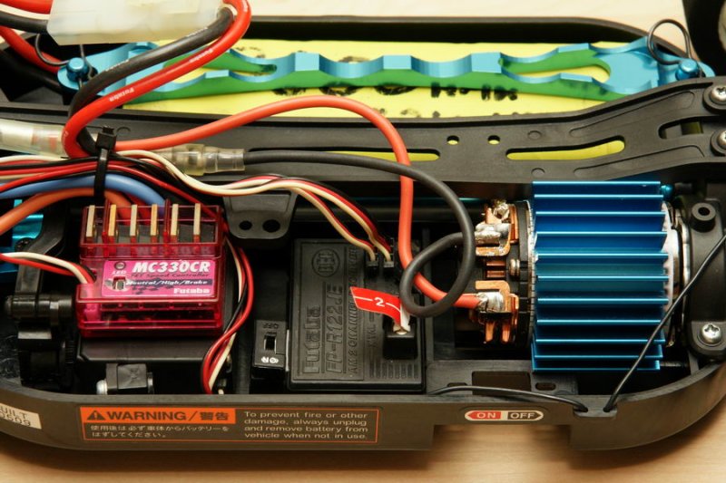 TT-01E, Futaba MC330CR ESC, Futaba FP-R122JE receiver, SpeedGems Chromium 16T motor