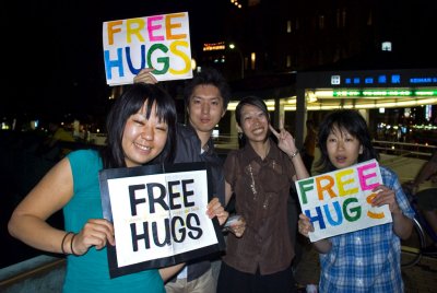 Free Hugs...