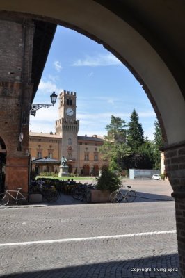 Piazza Verdi, Busetto