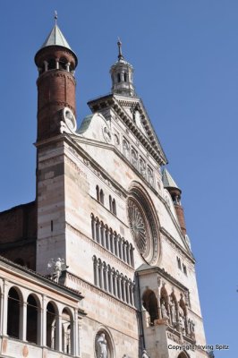 Duomo, Piazza del Comune