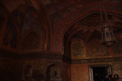 Ornate Inside of Akbar the Great's Tomb.jpg